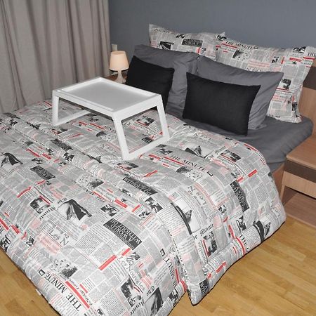Val Fleuri Apartment With Balcony, Casablanca Bagian luar foto